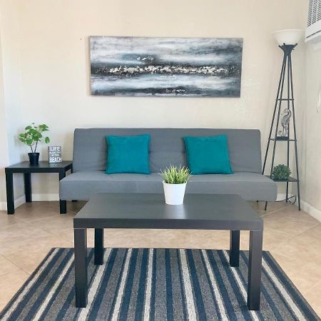Hollywood Beach Apartments - Walk To The Beach Eksteriør bilde